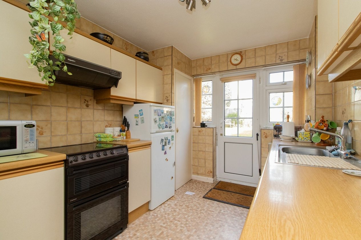 Properties Sold Subject To Contract in Caroline Crescent  Broadstairs