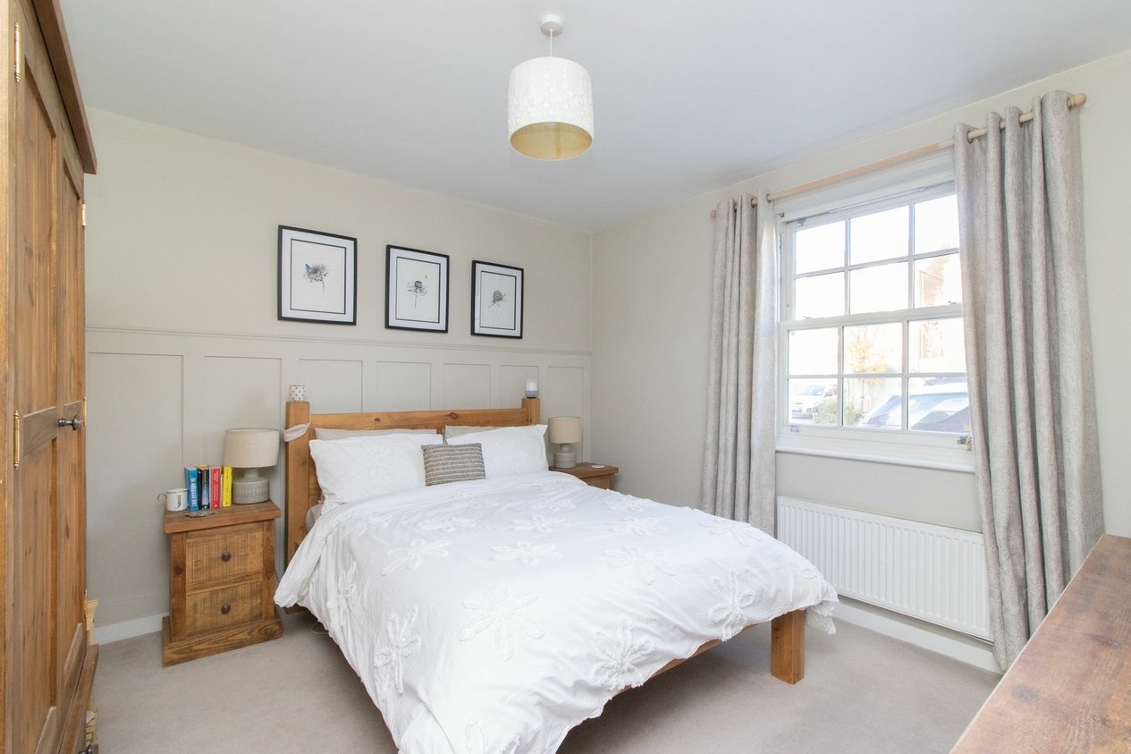 Properties Sold Subject To Contract in Carpenters Court  Clarence Road