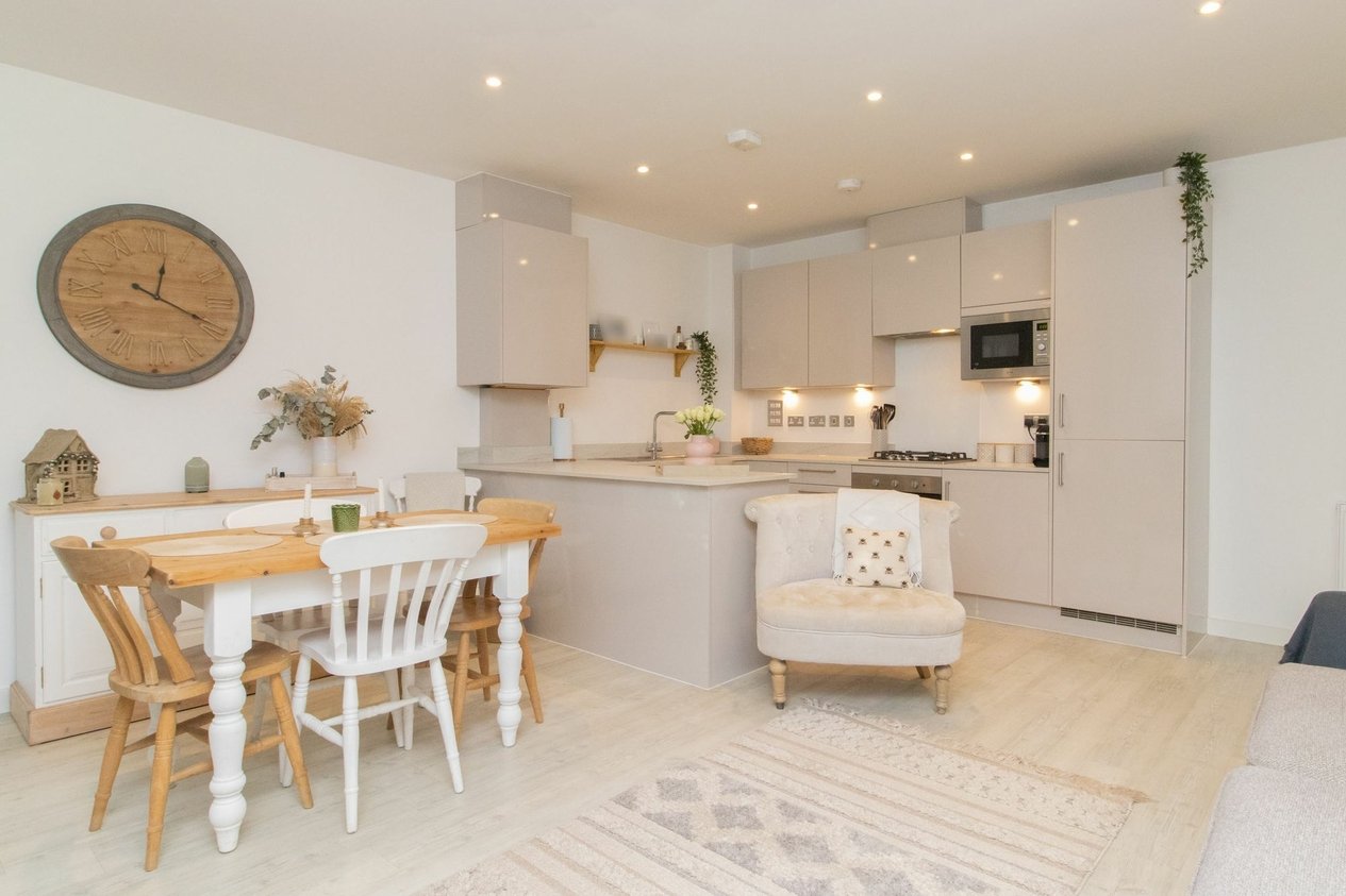 Properties Sold Subject To Contract in Carpenters Court  Clarence Road