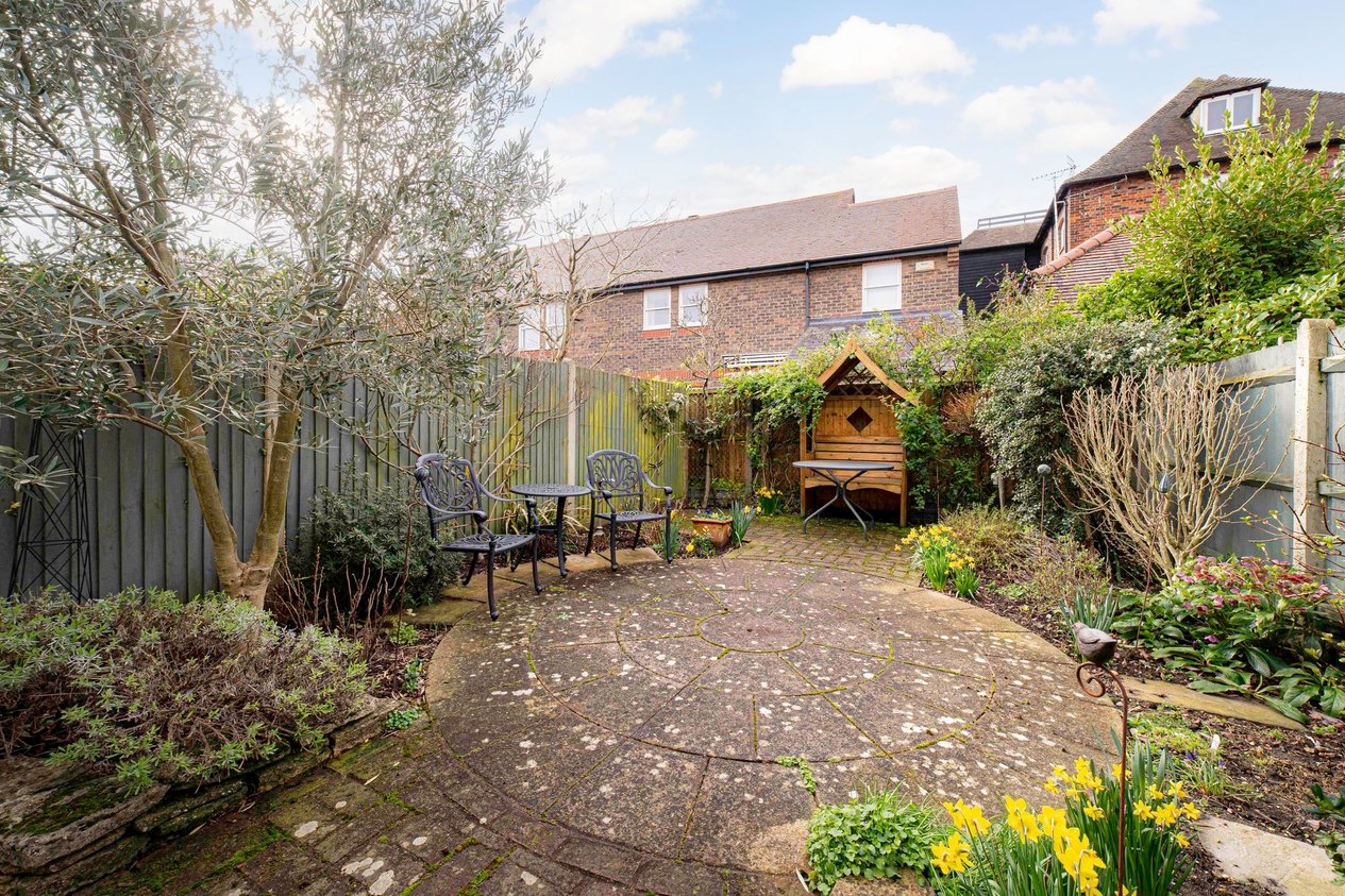 Properties For Sale in Carriage Mews  Canterbury