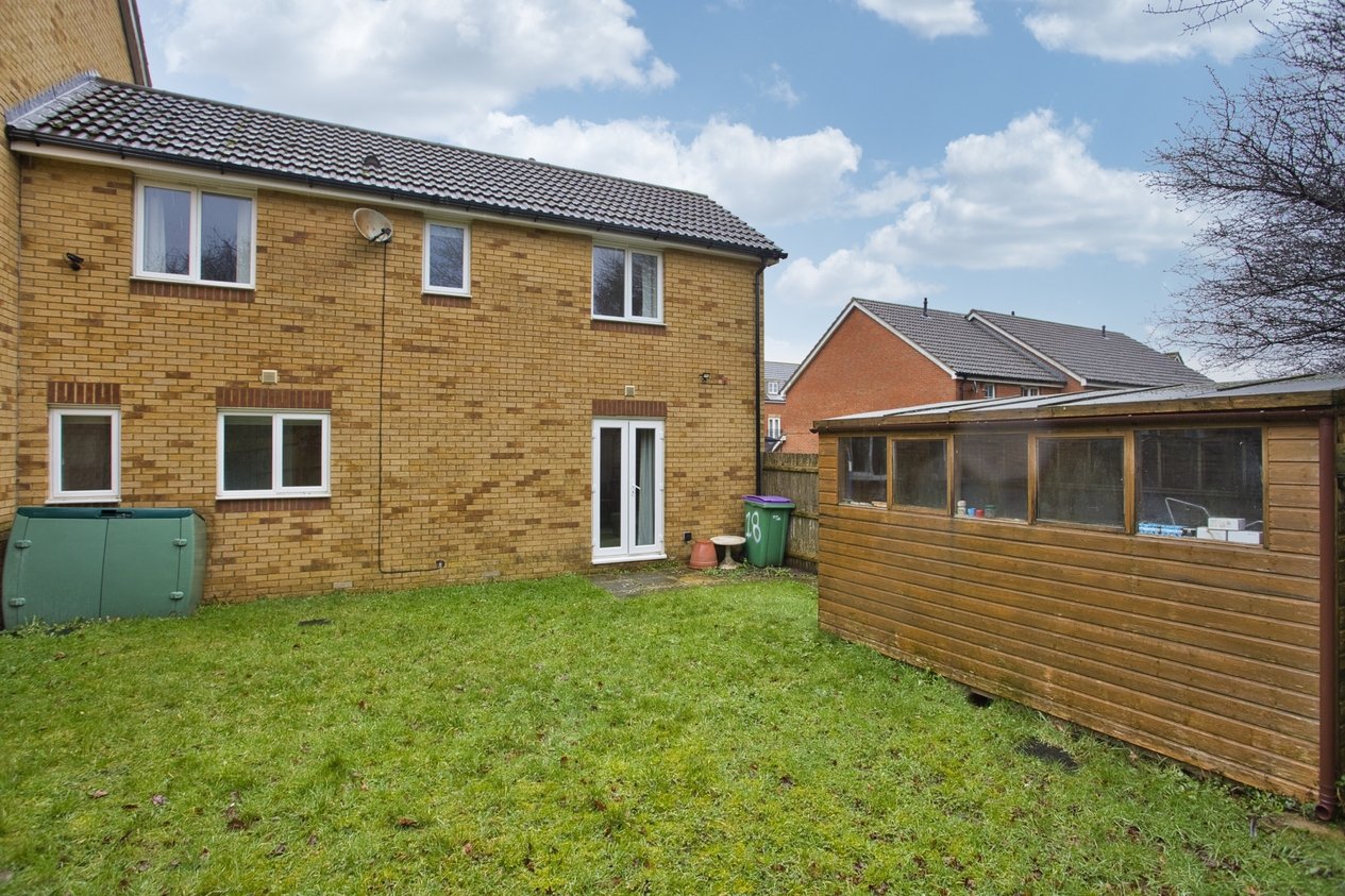 Properties Under Offer in Carter Close Folkestone