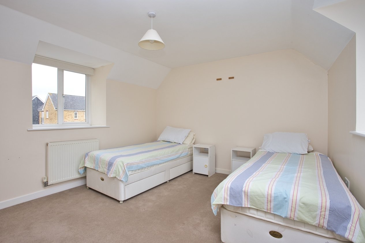Properties Under Offer in Carter Close Folkestone