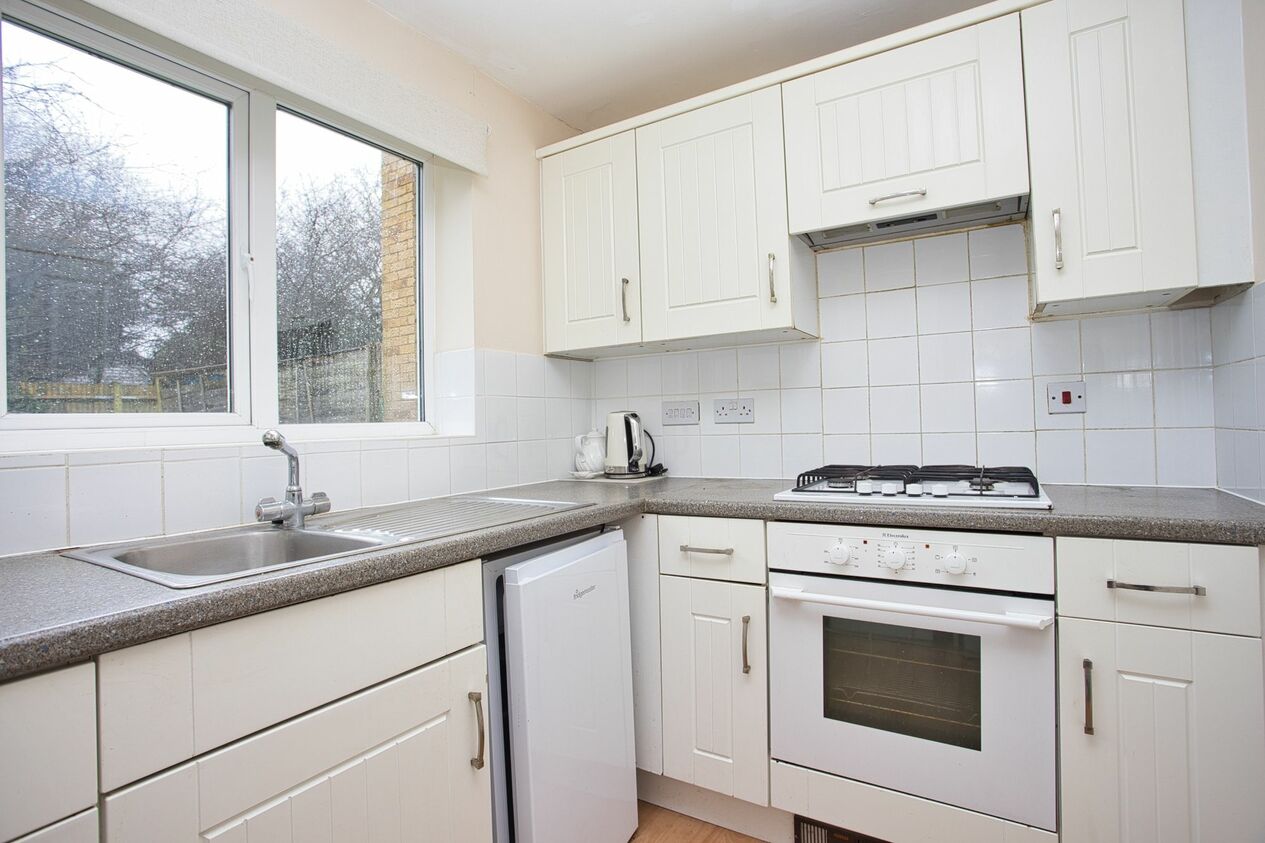 Properties For Sale in Carter Close  Hawkinge