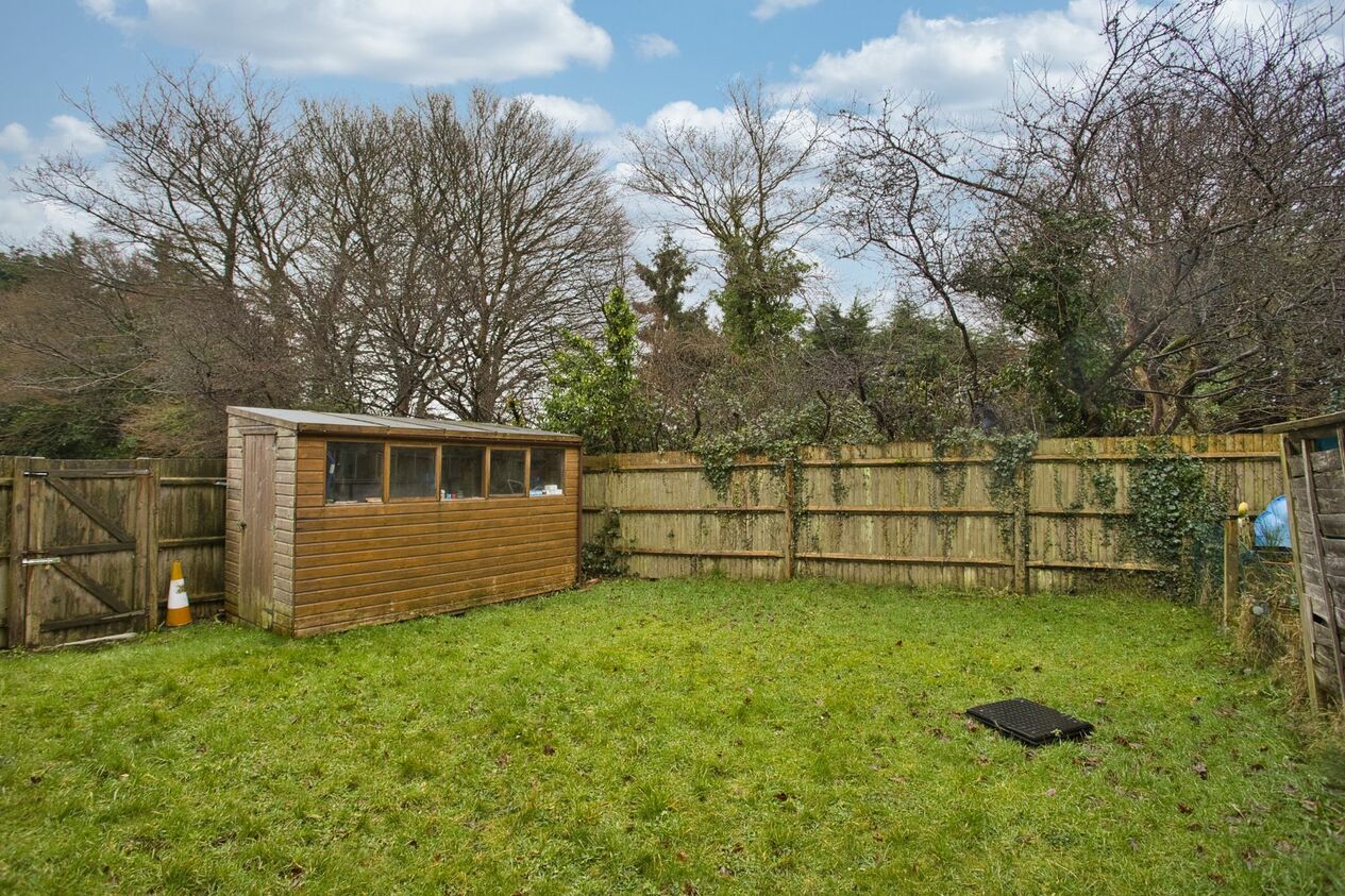 Properties For Sale in Carter Close  Hawkinge