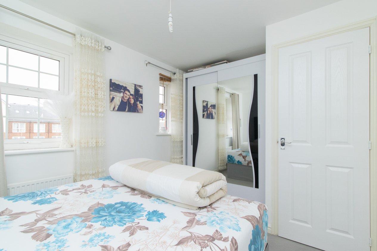 Properties Under Offer in Castle Drive Margate