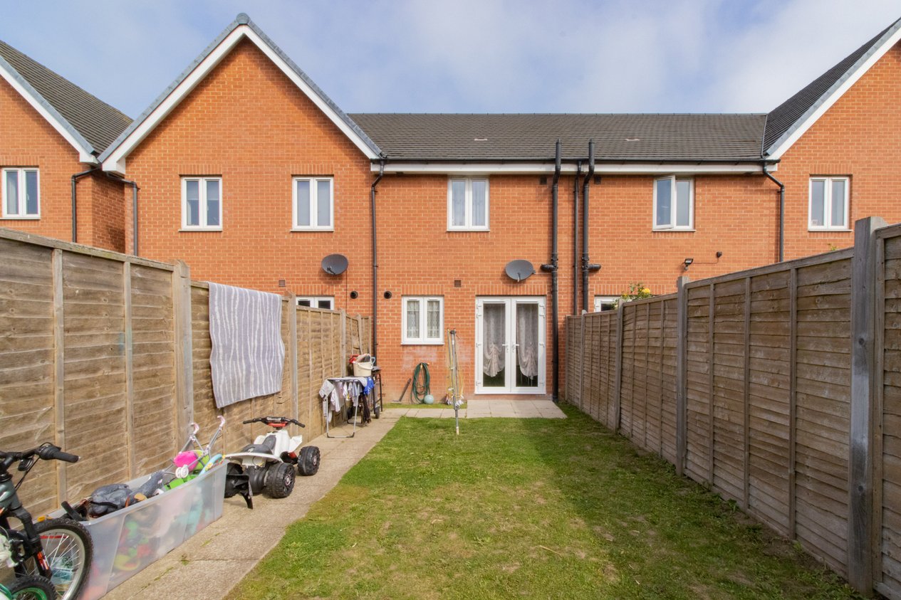 Properties Under Offer in Castle Drive Margate