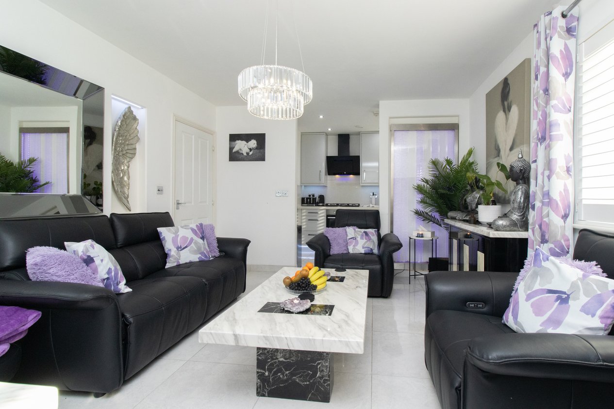 Properties For Sale in Castle Drive Margate