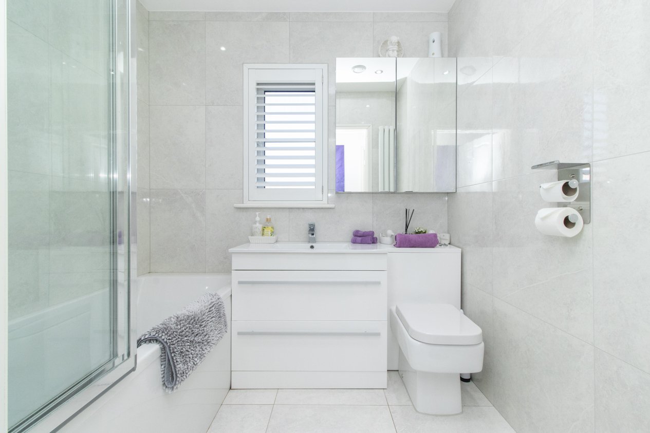 Properties For Sale in Castle Drive Margate