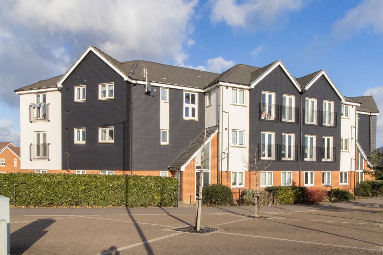 Properties For Sale in Castle Drive Margate