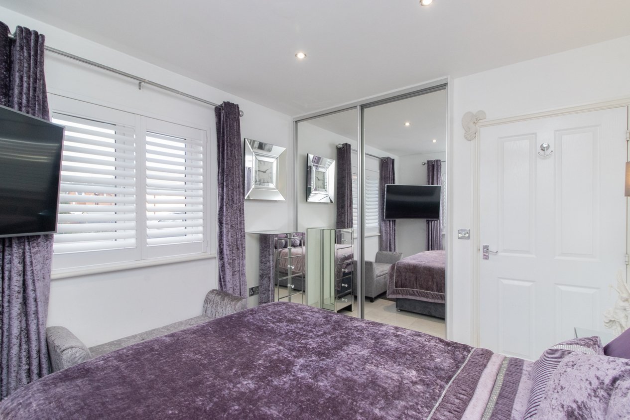 Properties For Sale in Castle Drive Margate