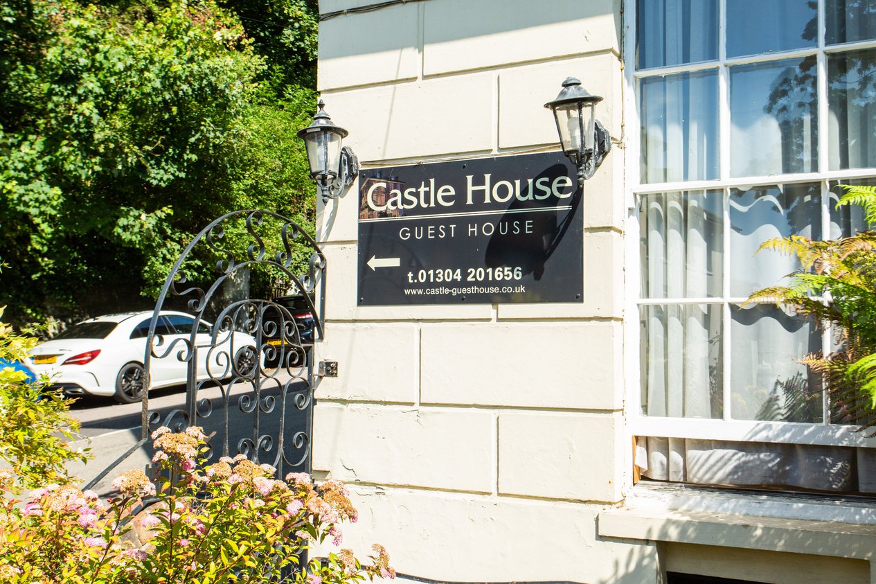 Properties For Sale in Castle Hill Road Dover