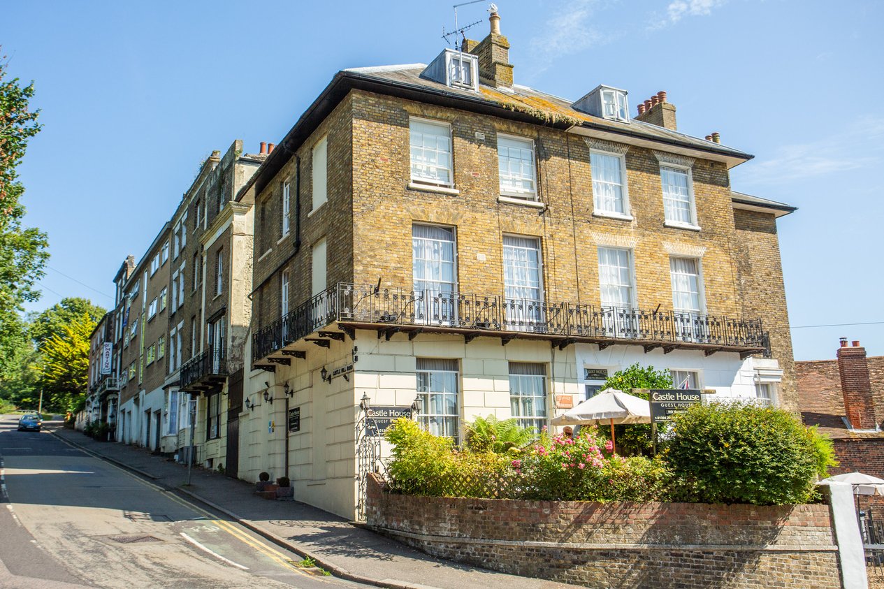 Properties For Sale in Castle Hill Road Dover