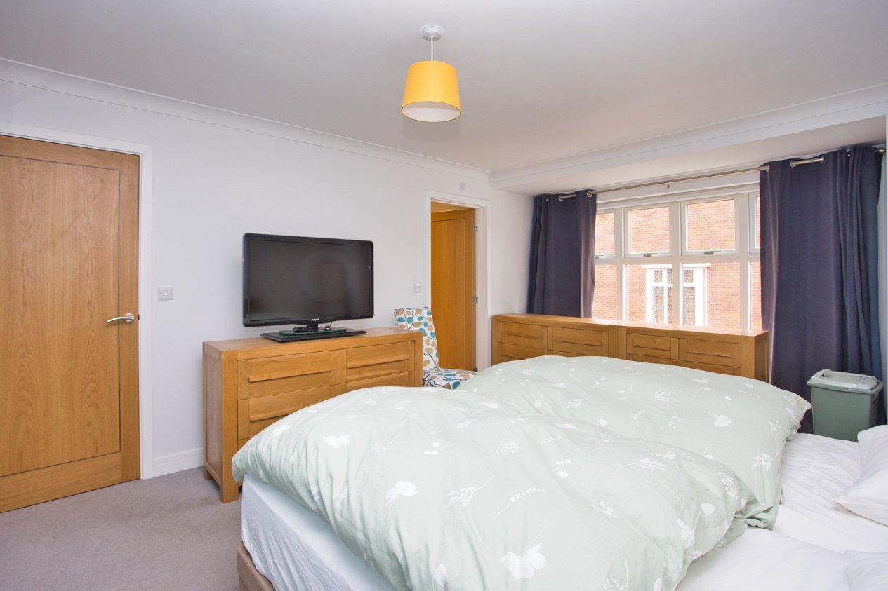 Properties For Sale in Castle Mews Folkestone
