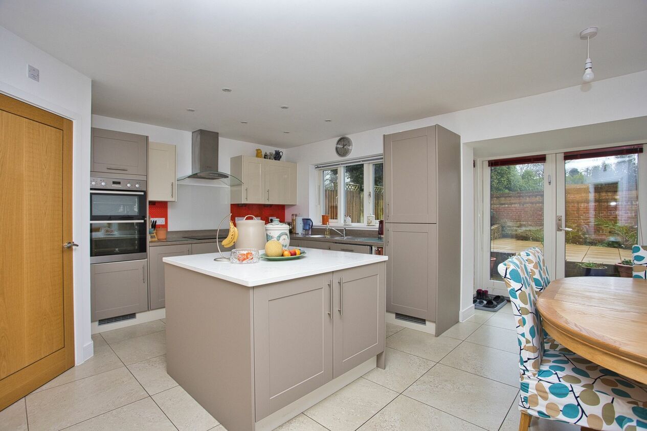 Properties For Sale in Castle Mews  Folkestone
