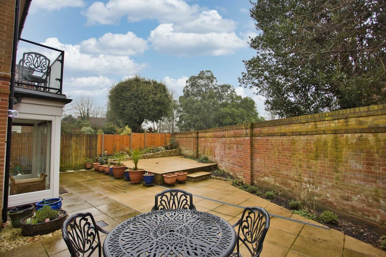 Properties For Sale in Castle Mews  Folkestone