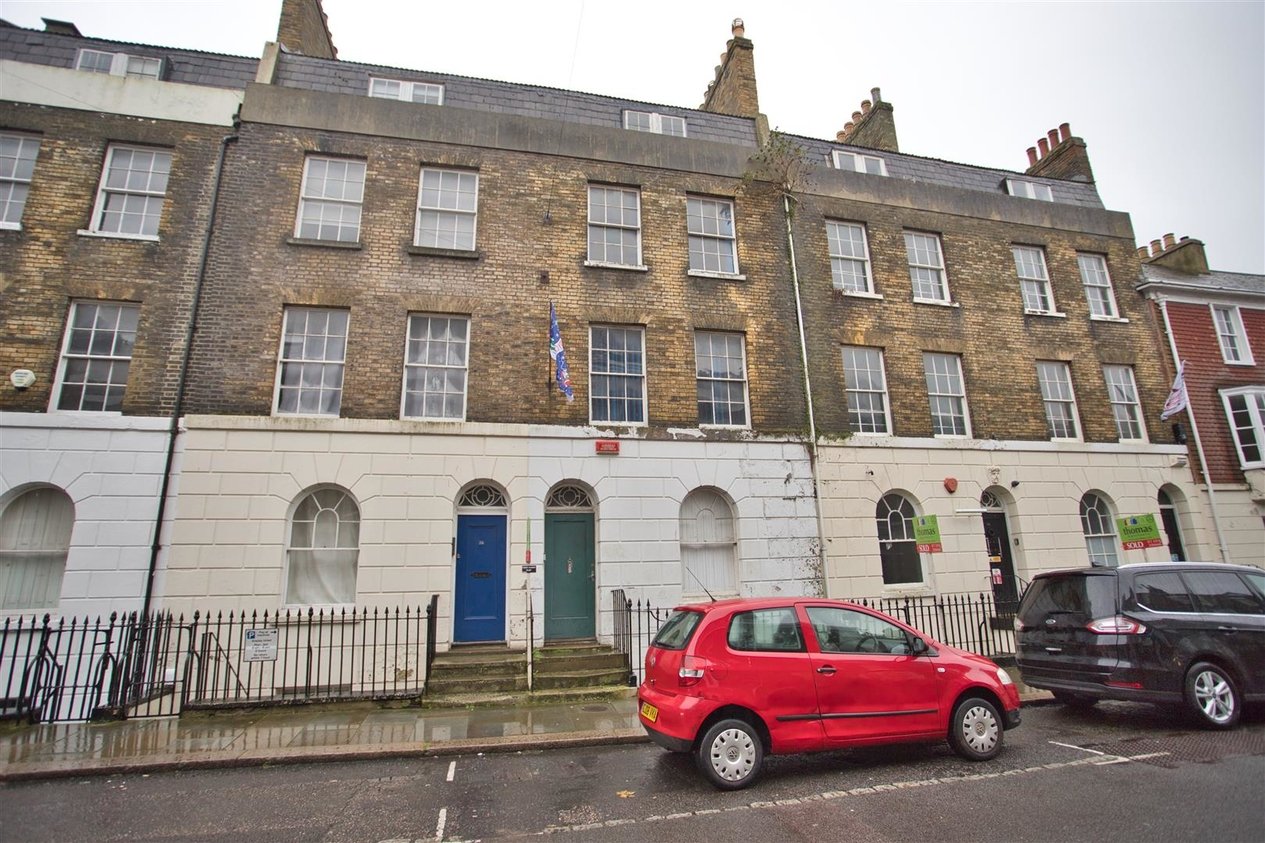 Properties Sold Subject To Contract in Castle Street 