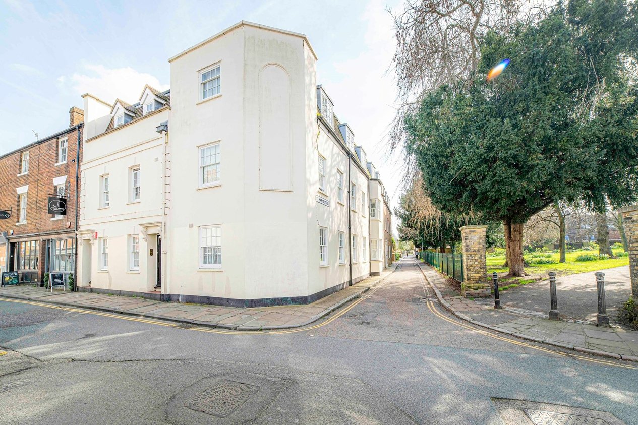 Properties For Sale in The Linen House  Castle Street