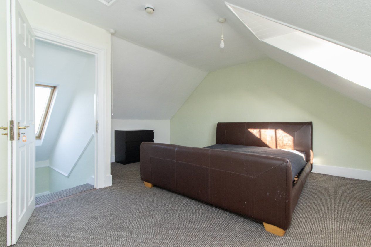 Properties Under Offer in Cavendish Road Herne Bay