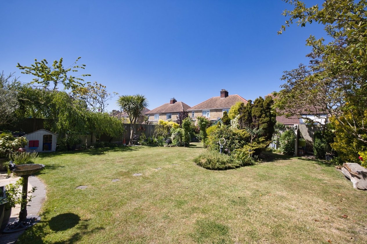 Properties For Sale in Cecilia Grove Broadstairs
