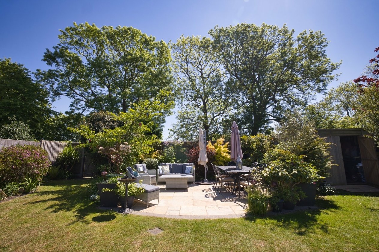 Properties For Sale in Cecilia Grove Broadstairs