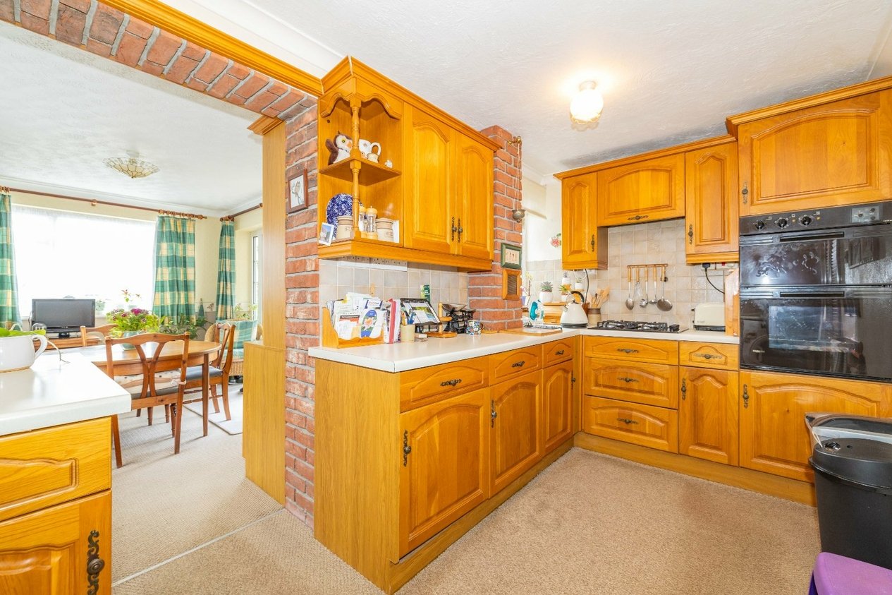 Properties For Sale in Cedar Road Sturry