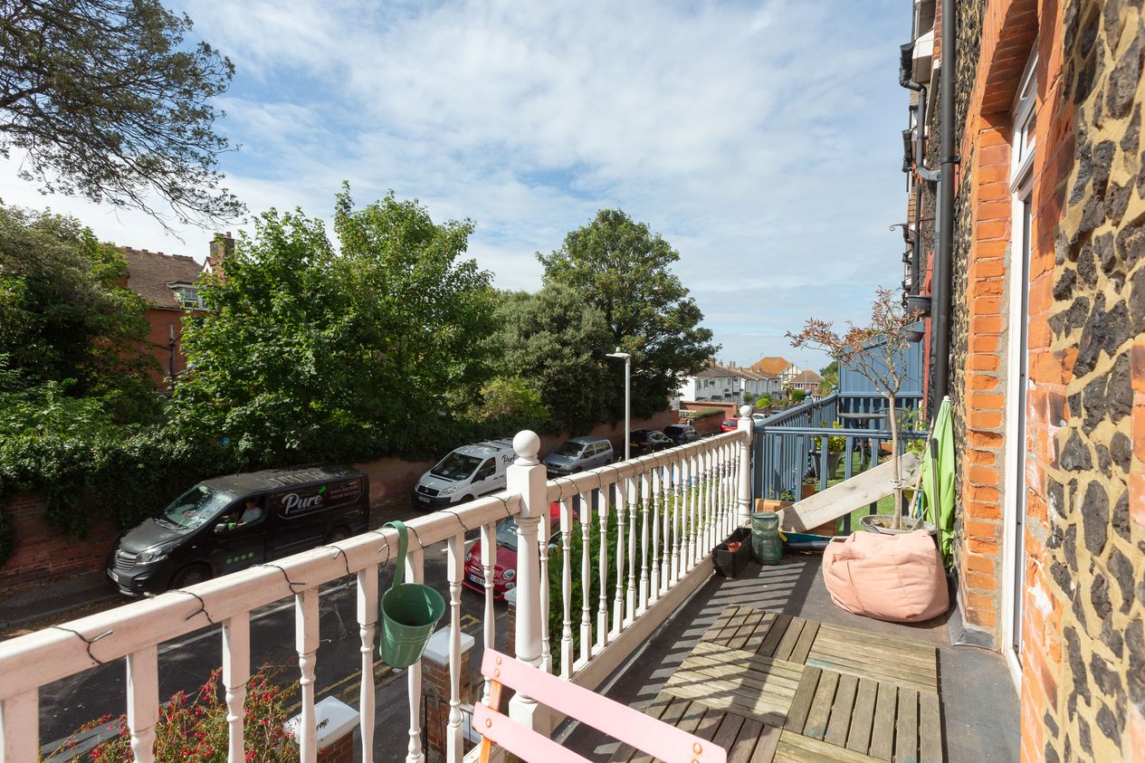 Properties For Sale in Cedric Road Westgate-On-Sea