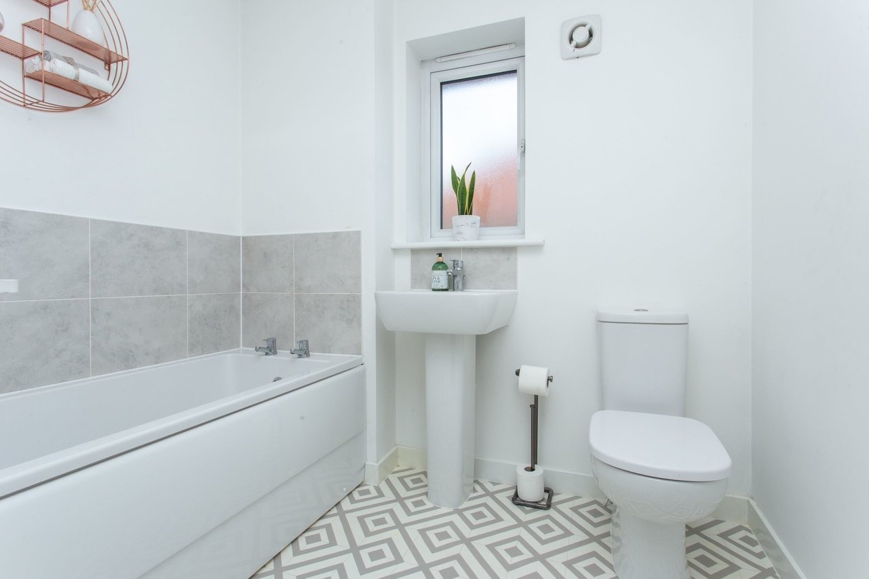 Properties Sold Subject To Contract in Central Boulevard  Aylesham