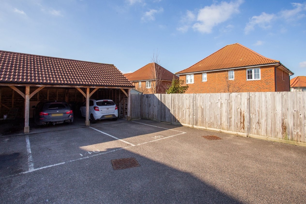 Properties Sold Subject To Contract in Central Boulevard  Aylesham