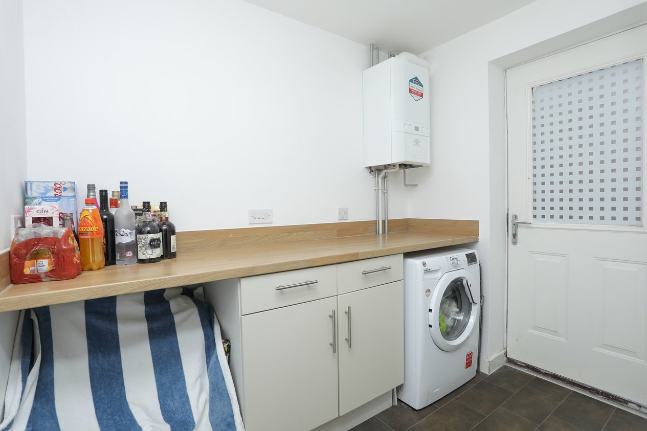 Properties Under Offer in Central Boulevard Aylesham