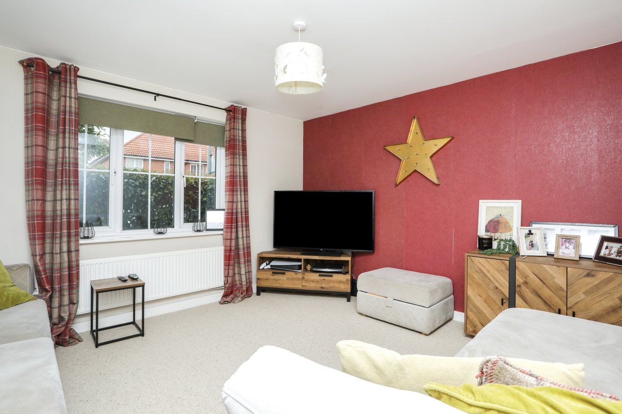 Properties Under Offer in Central Boulevard Aylesham