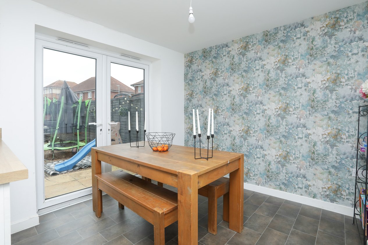 Properties Under Offer in Central Boulevard Aylesham