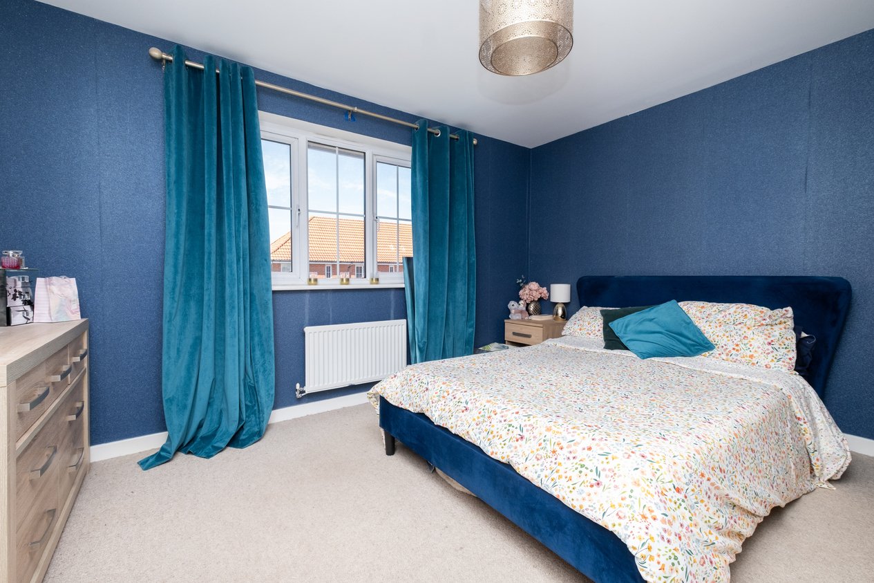 Properties Under Offer in Central Boulevard Aylesham