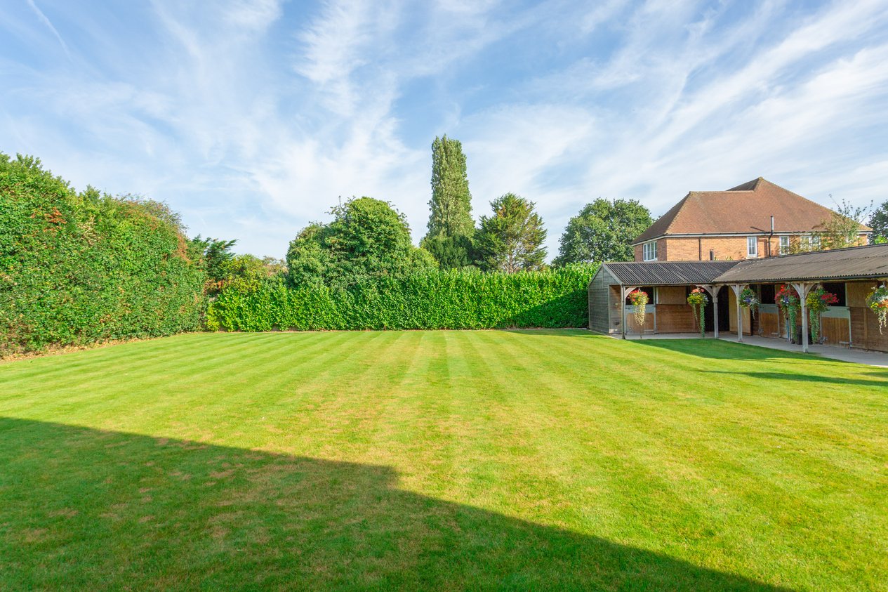 Properties For Sale in Chapel Lane Broad Oak