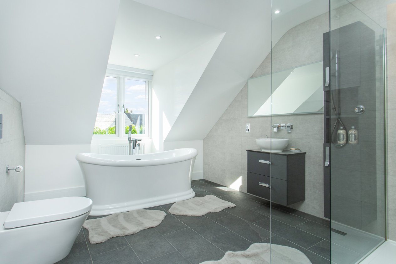 Properties For Sale in Chapel Lane Broad Oak