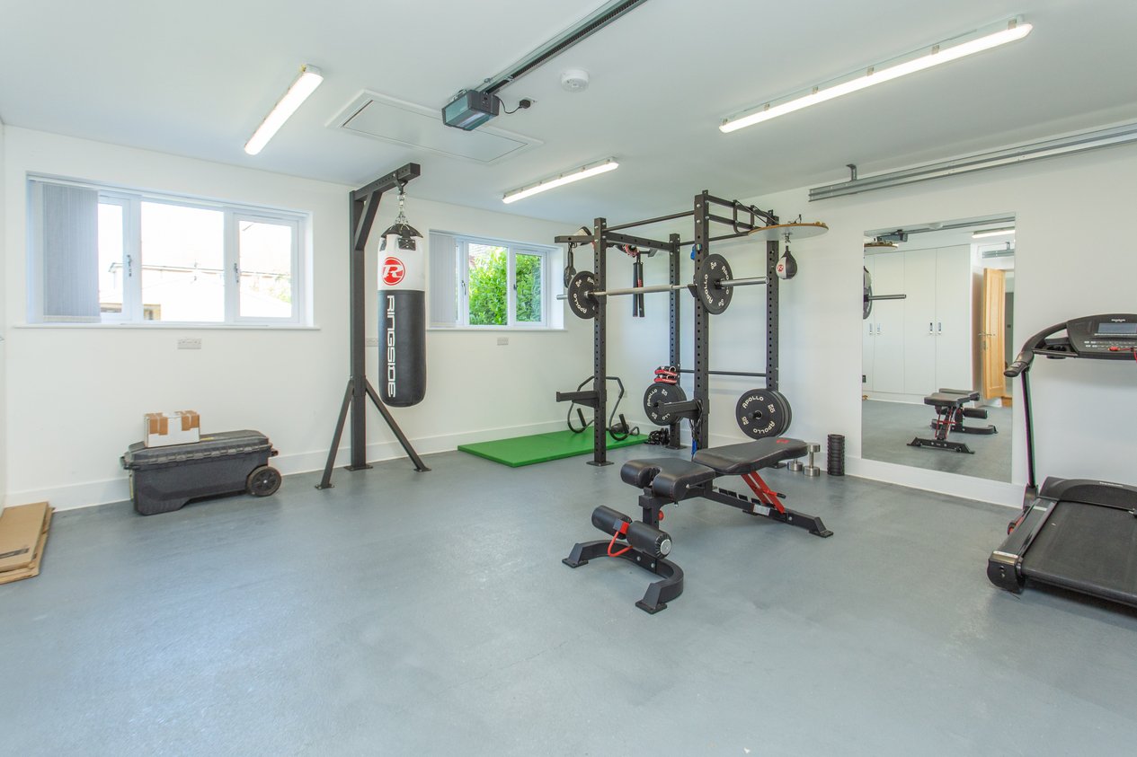 Properties For Sale in Chapel Lane Broad Oak