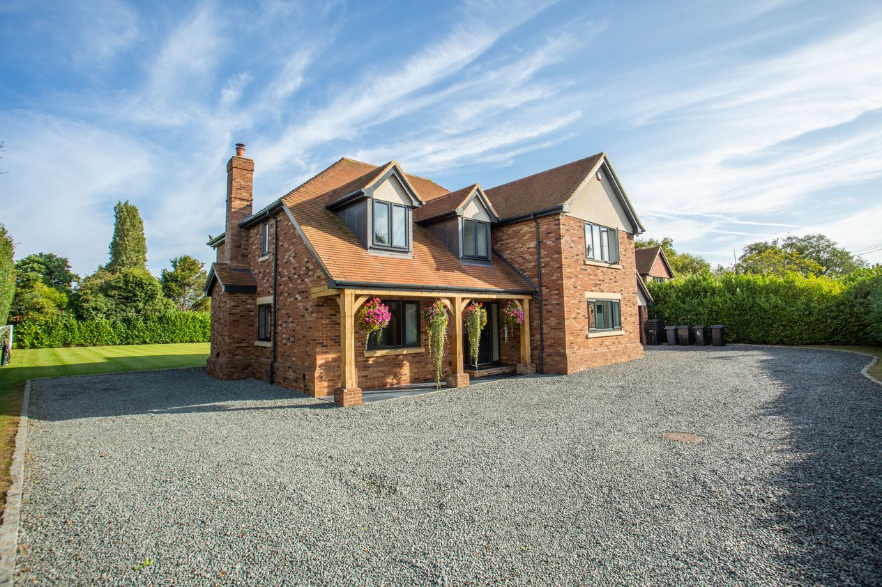 Properties For Sale in Chapel Lane Broad Oak