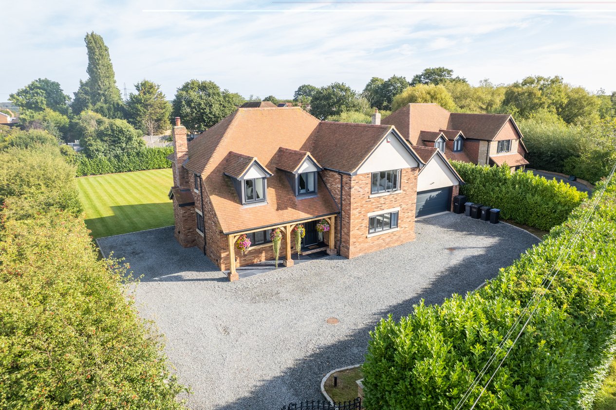 Properties For Sale in Chapel Lane Broad Oak
