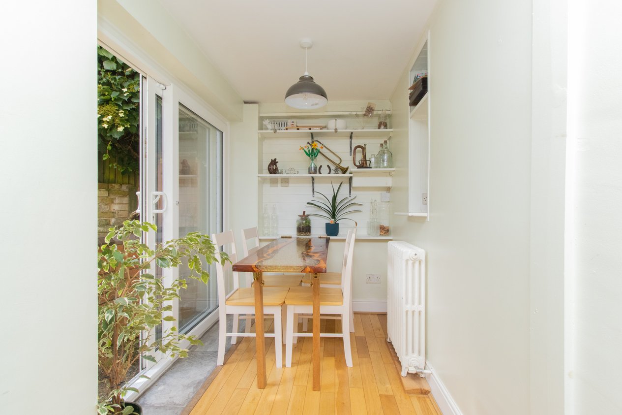 Properties Under Offer in Chapel Row Herne Bay