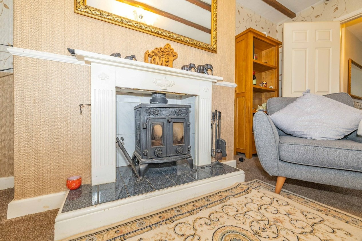 Properties For Sale in Chapmans Close Challock
