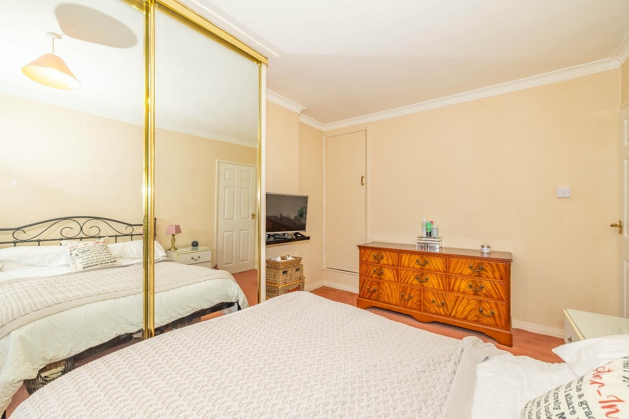 Properties For Sale in Chapmans Close Challock