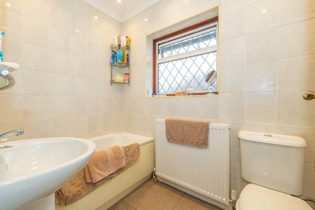 Properties For Sale in Chapmans Close Challock