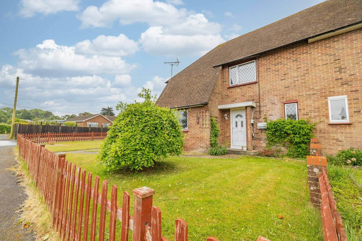 Properties For Sale in Chapmans Close Challock