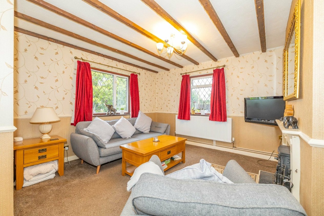 Properties For Sale in Chapmans Close Challock