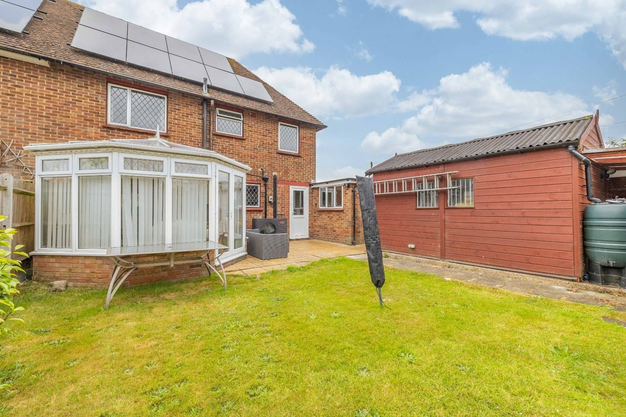 Properties For Sale in Chapmans Close Challock