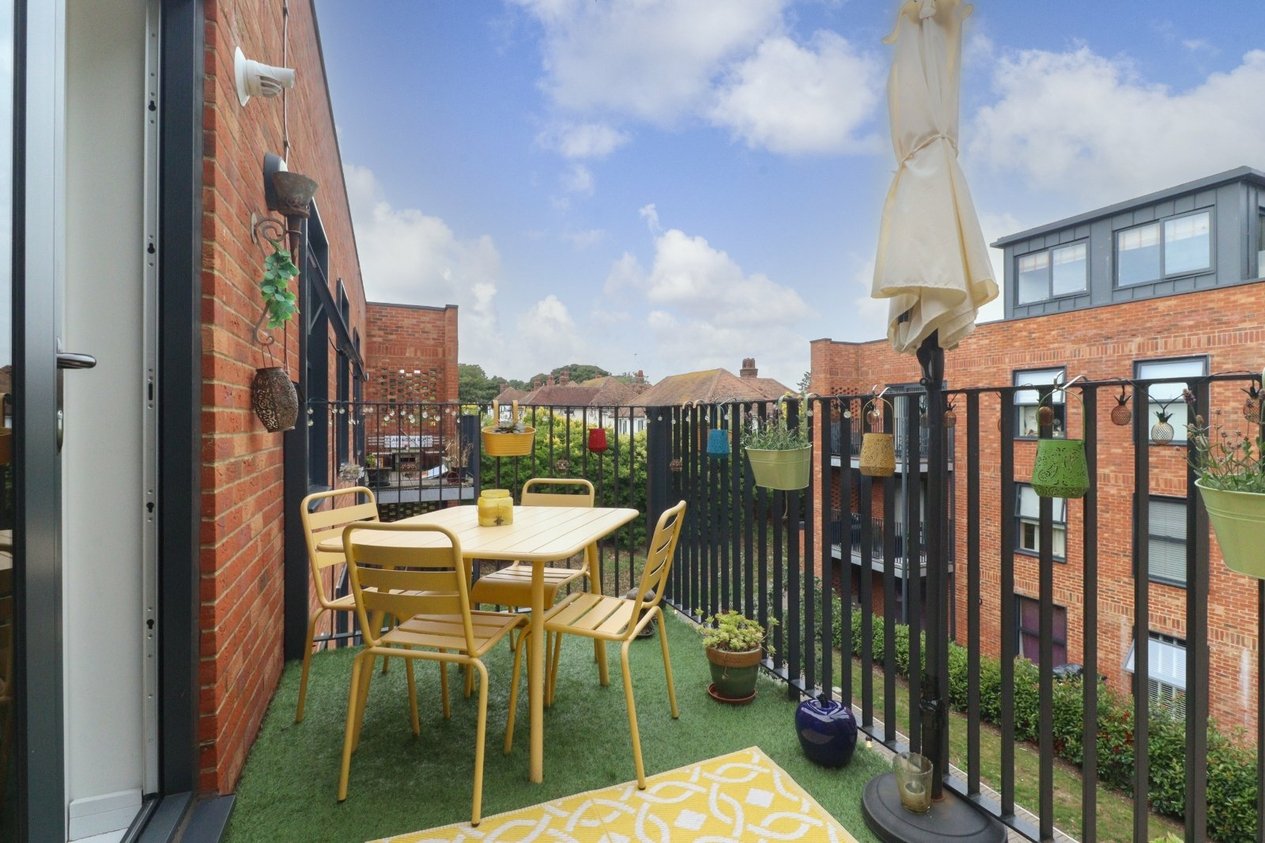 Properties For Sale in Charles Court Margate