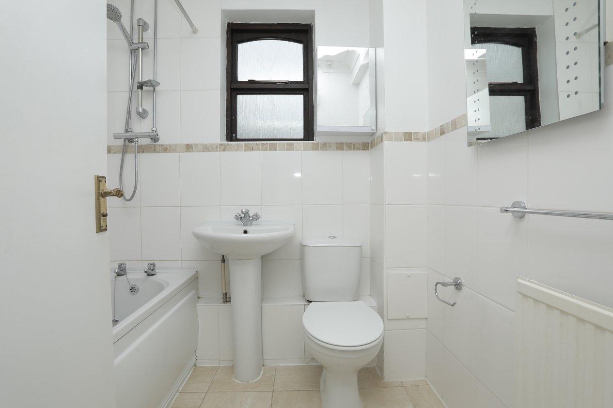 Properties For Sale in Charlesworth Drive Birchington