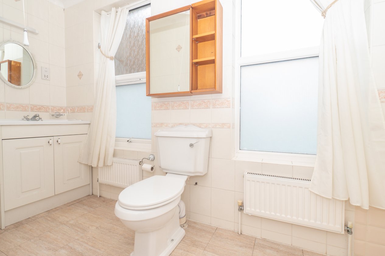 Properties For Sale in Charlotte Square Margate