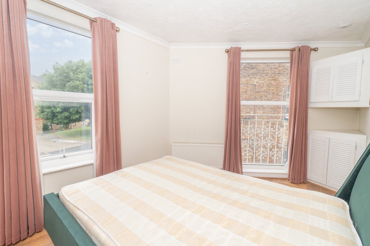 Properties For Sale in Charlotte Square Margate