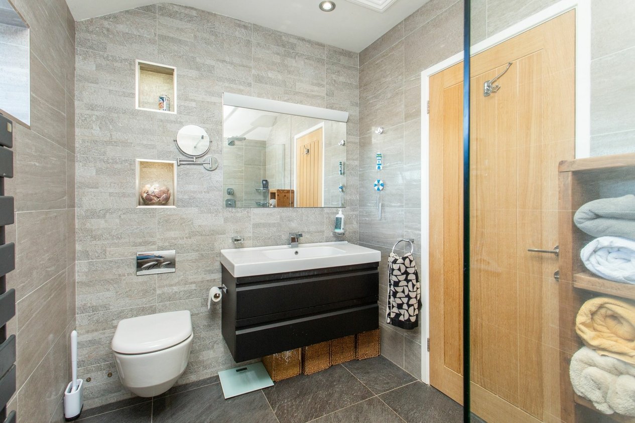 Properties For Sale in Chartham Downs Road  Chartham