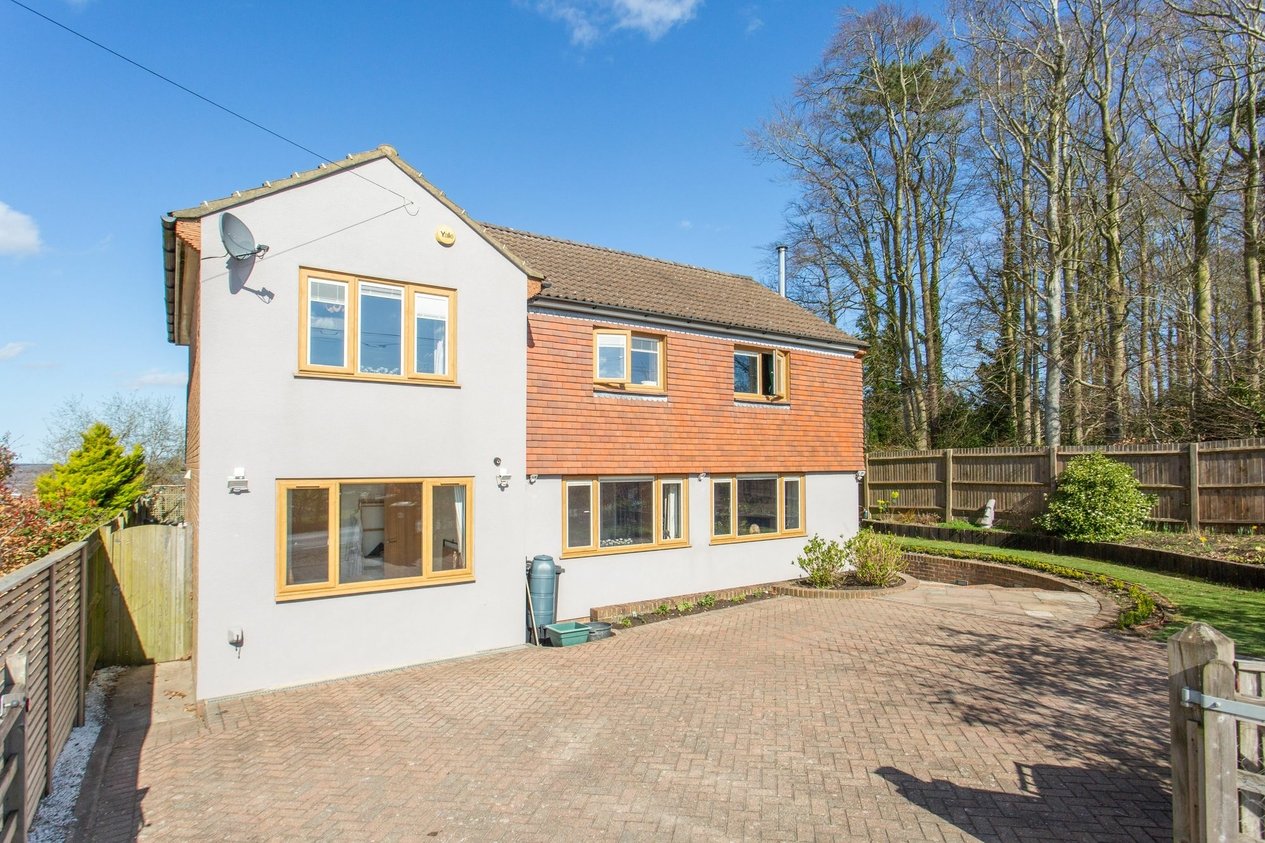 Properties For Sale in Chartham Downs Road  Chartham